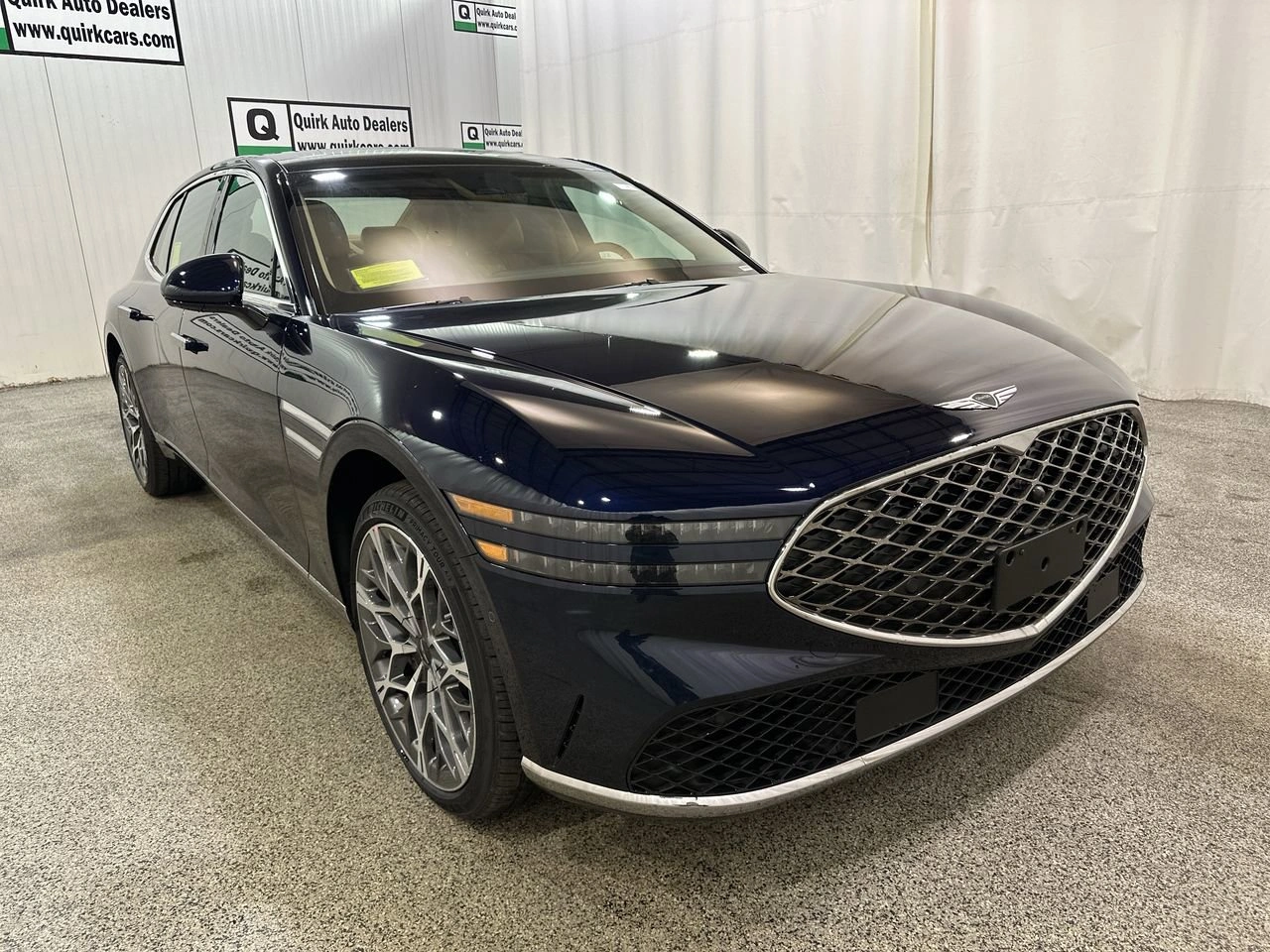 2024 Genesis G90