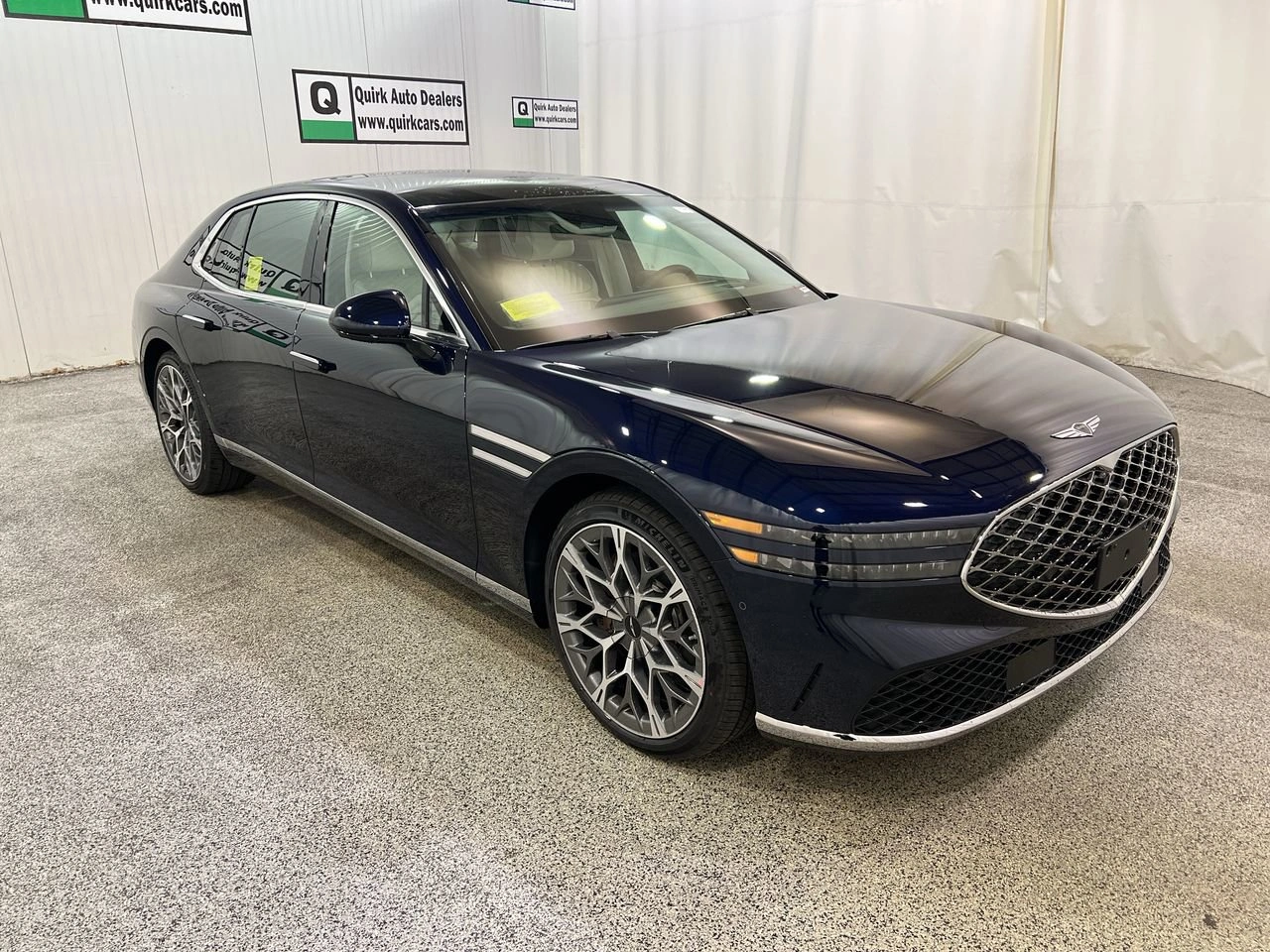 2024 Genesis G90