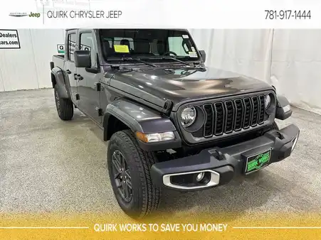 2024 Jeep Gladiator